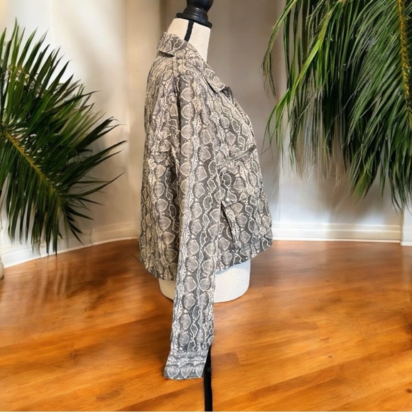 BLANKNYC Snakeskin Print Moto Jacket - Medium - Picture 2 of 14